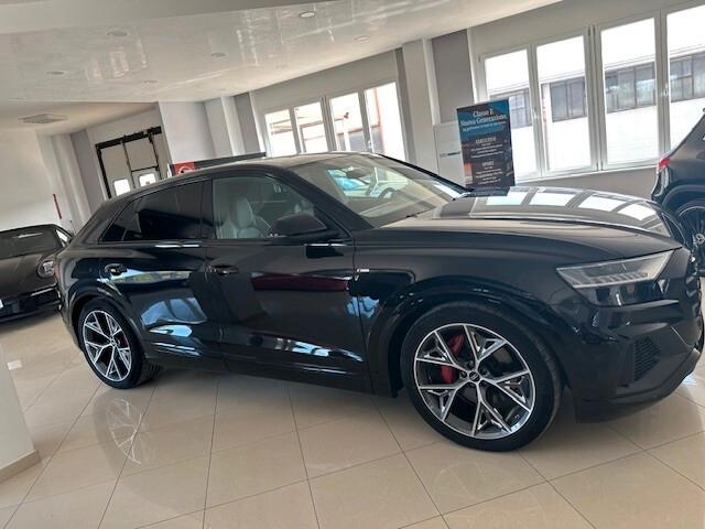 Audi Q8 50 TDI 286 CV quattro tiptronic Sport