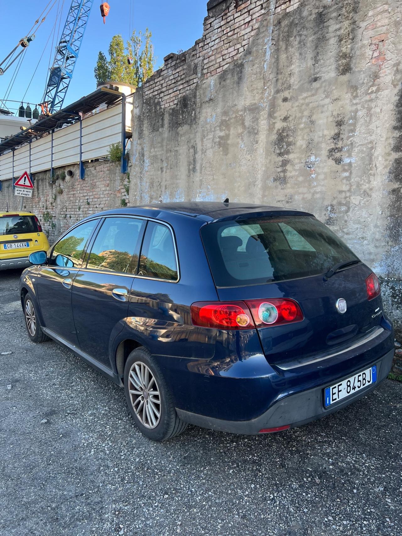 Fiat Croma 1.9 Multijet 16V Must