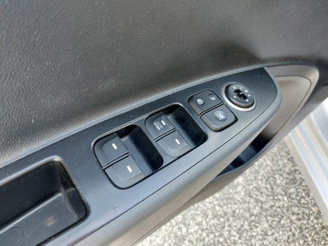 HYUNDAI i10 1.0 MPI Comfort Clima Usb Bluetooth