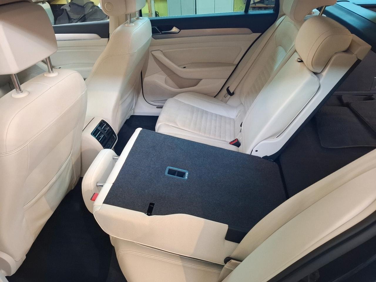 Volkswagen Passat Variant 2.0 TDI Highline BlueMotion Technology full optional