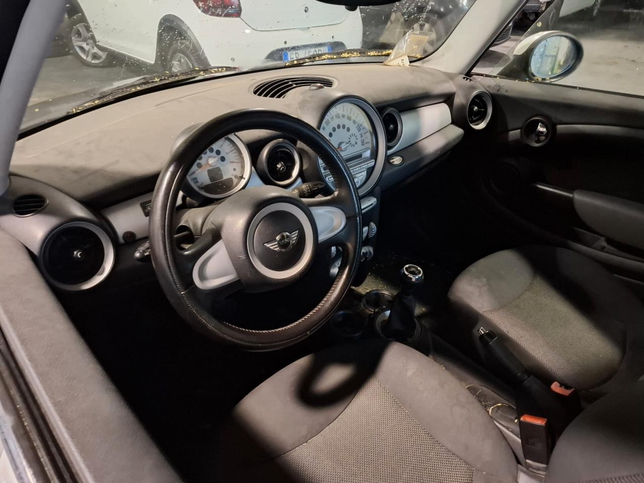 Mini 1.4 16V Ray G