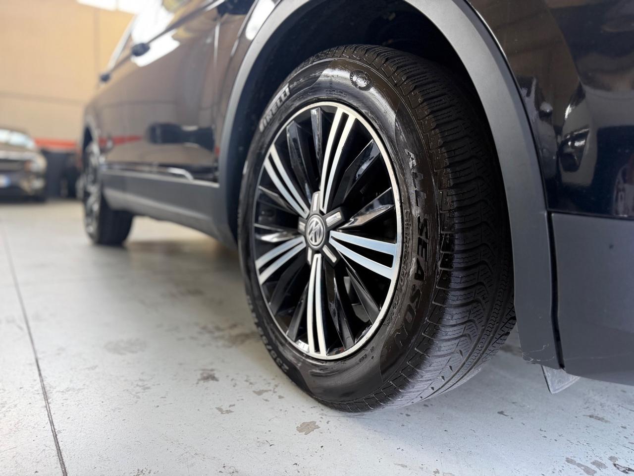 Volkswagen Tiguan 2.0 TDI SCR DSG Business BlueMotion Technology