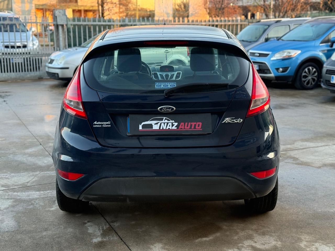 Ford Fiesta 1.4 TDCi 70CV 5 porte Titanium