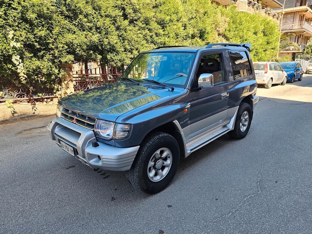 Mitsubishi Pajero 2.5 TDI Metal-top S target