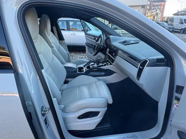 PORSCHE Cayenne Coupé 3.0 V6 Platinum Edition