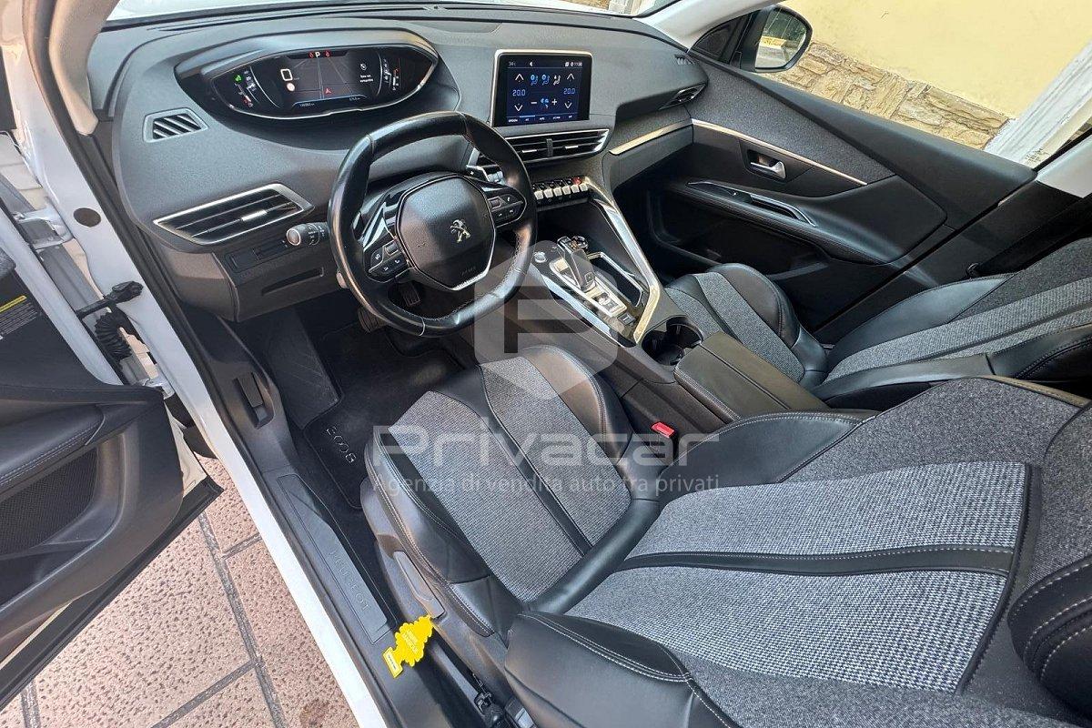 PEUGEOT 3008 BlueHDi 120 S&S EAT6 Allure