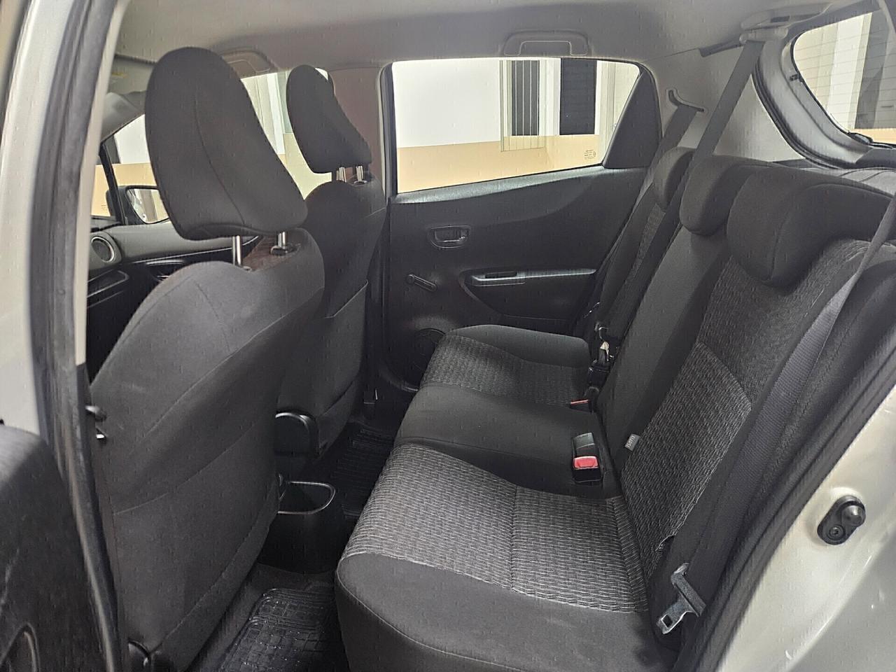 Toyota Yaris 1.4 D-4D 5 porte Lounge