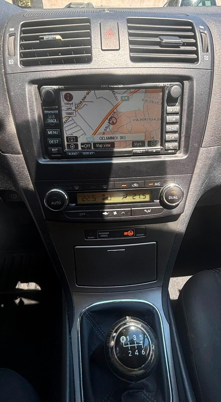 Toyota Avensis 2.0 D-4D Wagon Executive
