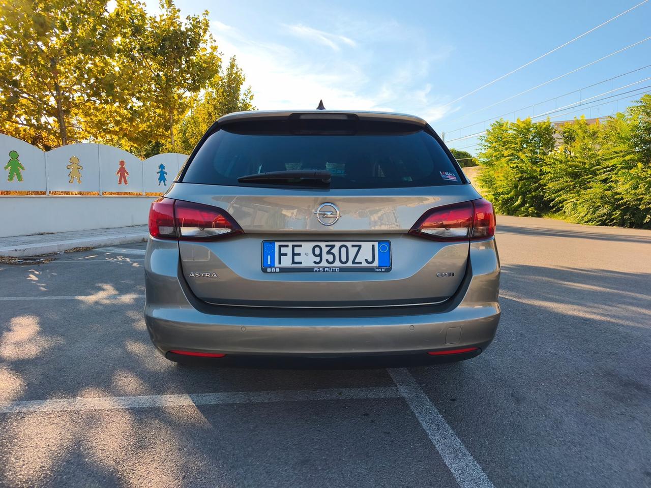 Opel Astra 1.6 CDTi 110CV Start&Stop Sports Tourer Elective
