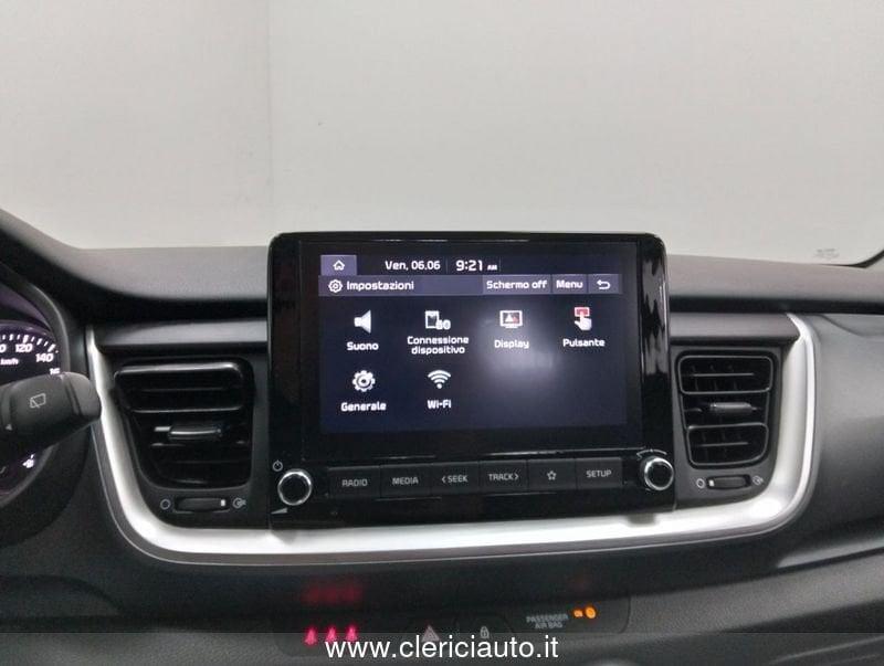 KIA Stonic 1.0 T-GDi 100 CV MHEV iMT Style