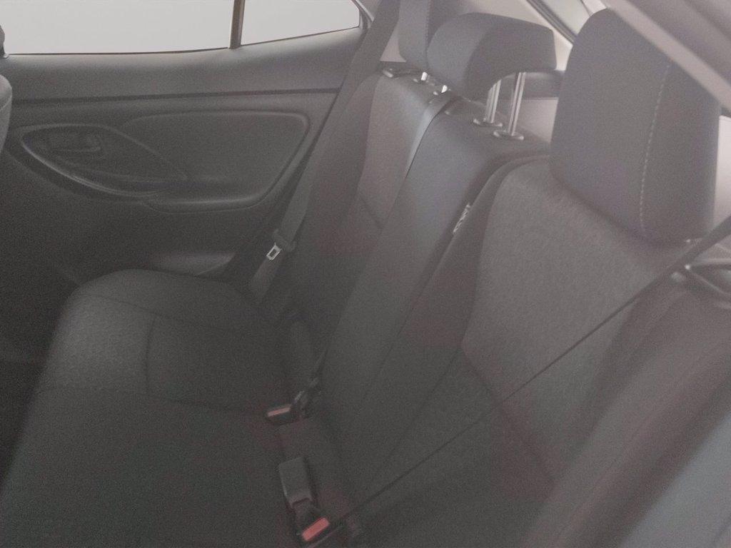 TOYOTA Yaris cross 1.5h active fwd 116cv e-cvt del 2023