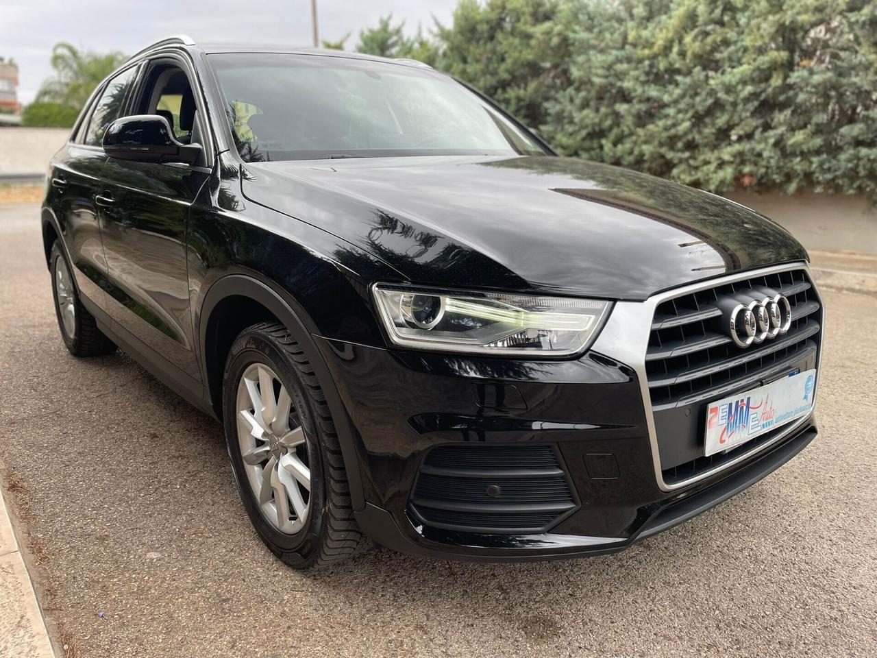 Audi Q3 2.0 TDI 120 CV S line Edition