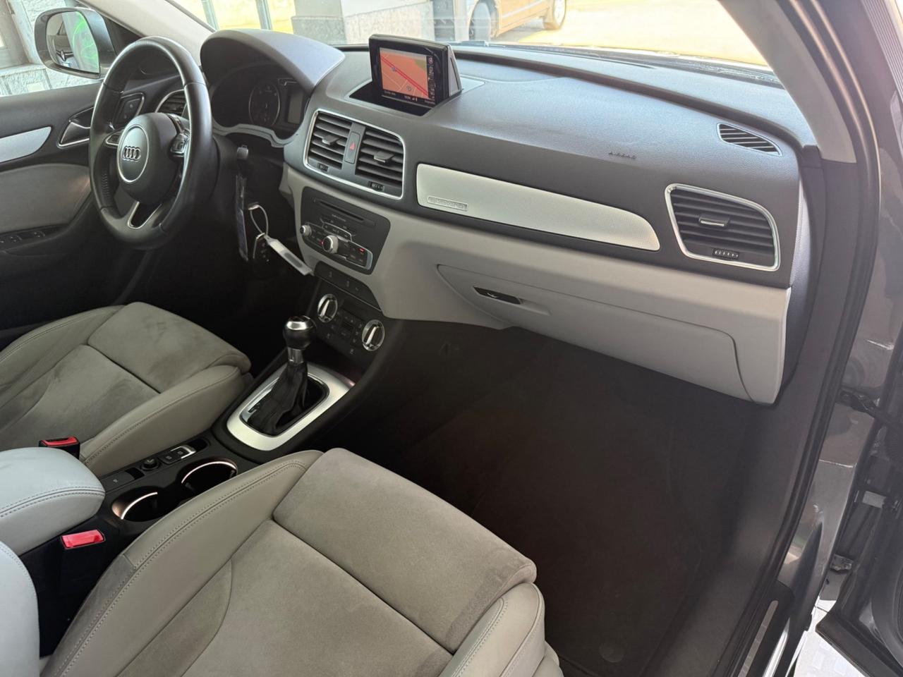 Audi Q3 2.0 TDI 177 CV quattro S tronic Line