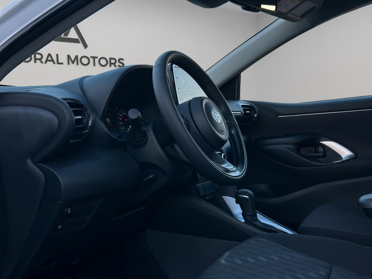 Toyota Yaris 1.5 Hybrid 5 porte Active