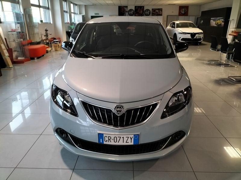 Lancia Ypsilon 1.0 FireFly 5 porte S&S Hybrid Platino