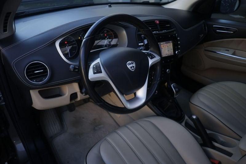 Lancia Delta Lancia Delta 2.0 MJT DPF Argento 121KW ANNO 2010