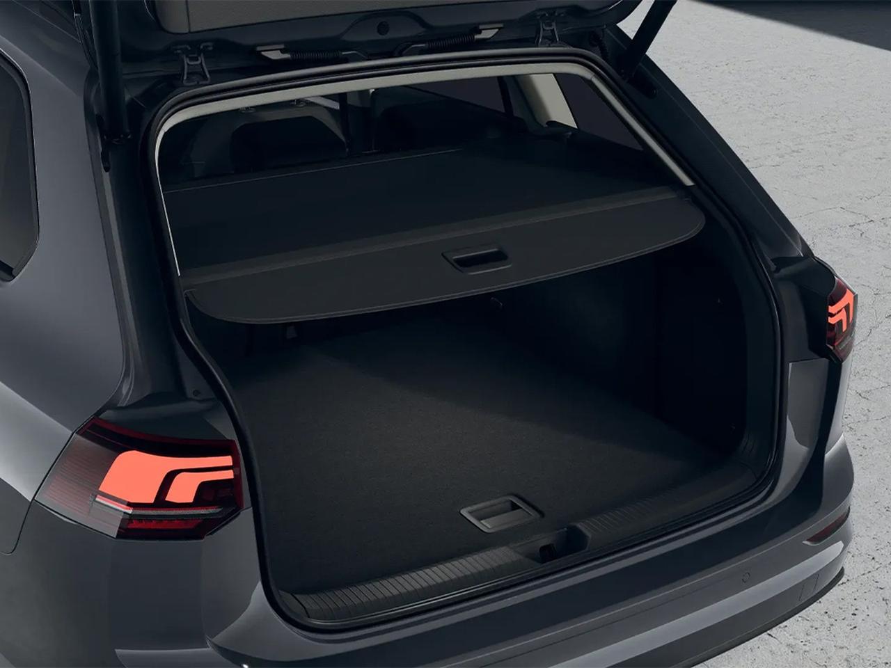 Volkswagen Golf variant 2.0 tdi life 150cv dsg