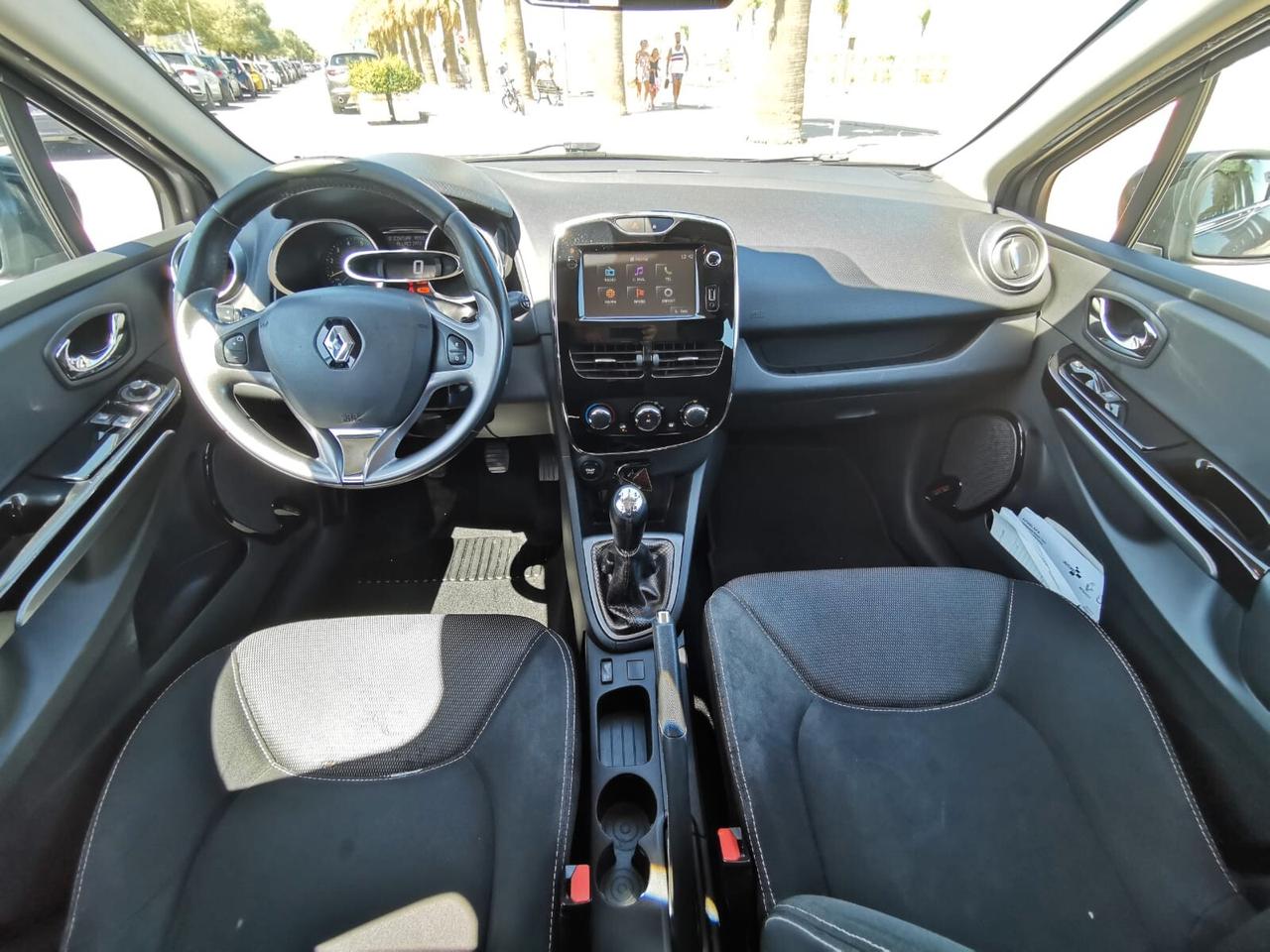 Renault Clio 1.5 dCi 8V 90CV 5P. Costume National