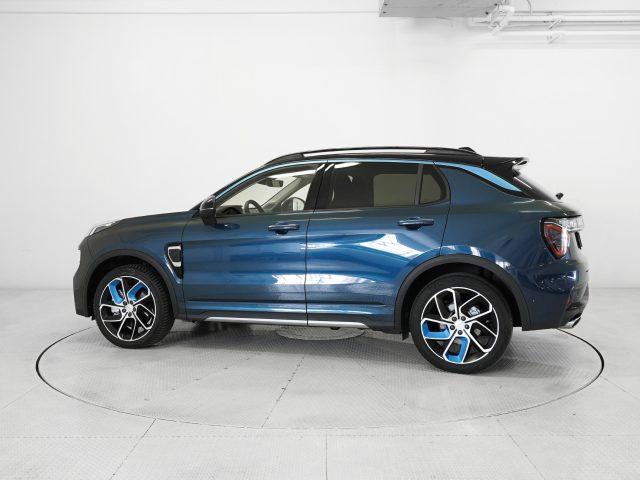 LYNK & CO 01 01 PHEV