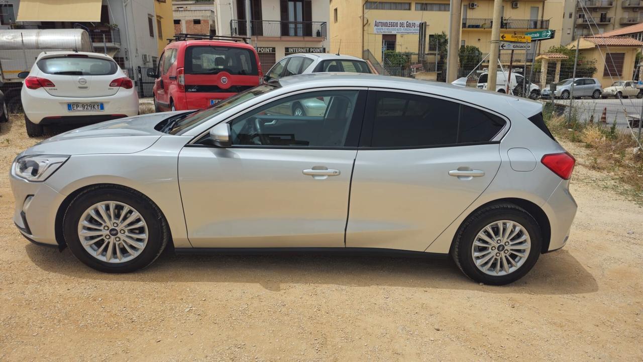 Ford Focus 1.5 EcoBlue 120 CV 5p. Titanium