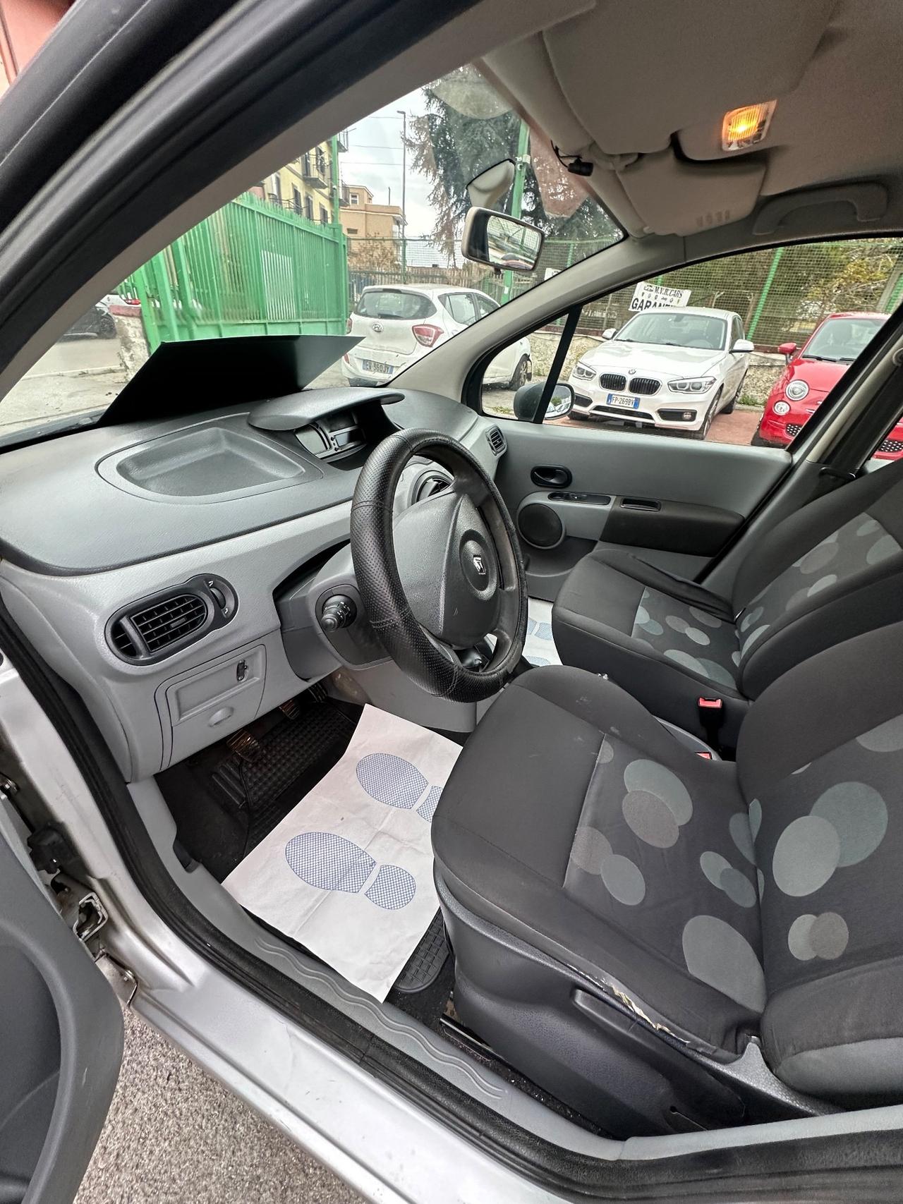 Renault Modus 1.5 dCi 70CV Dynamique