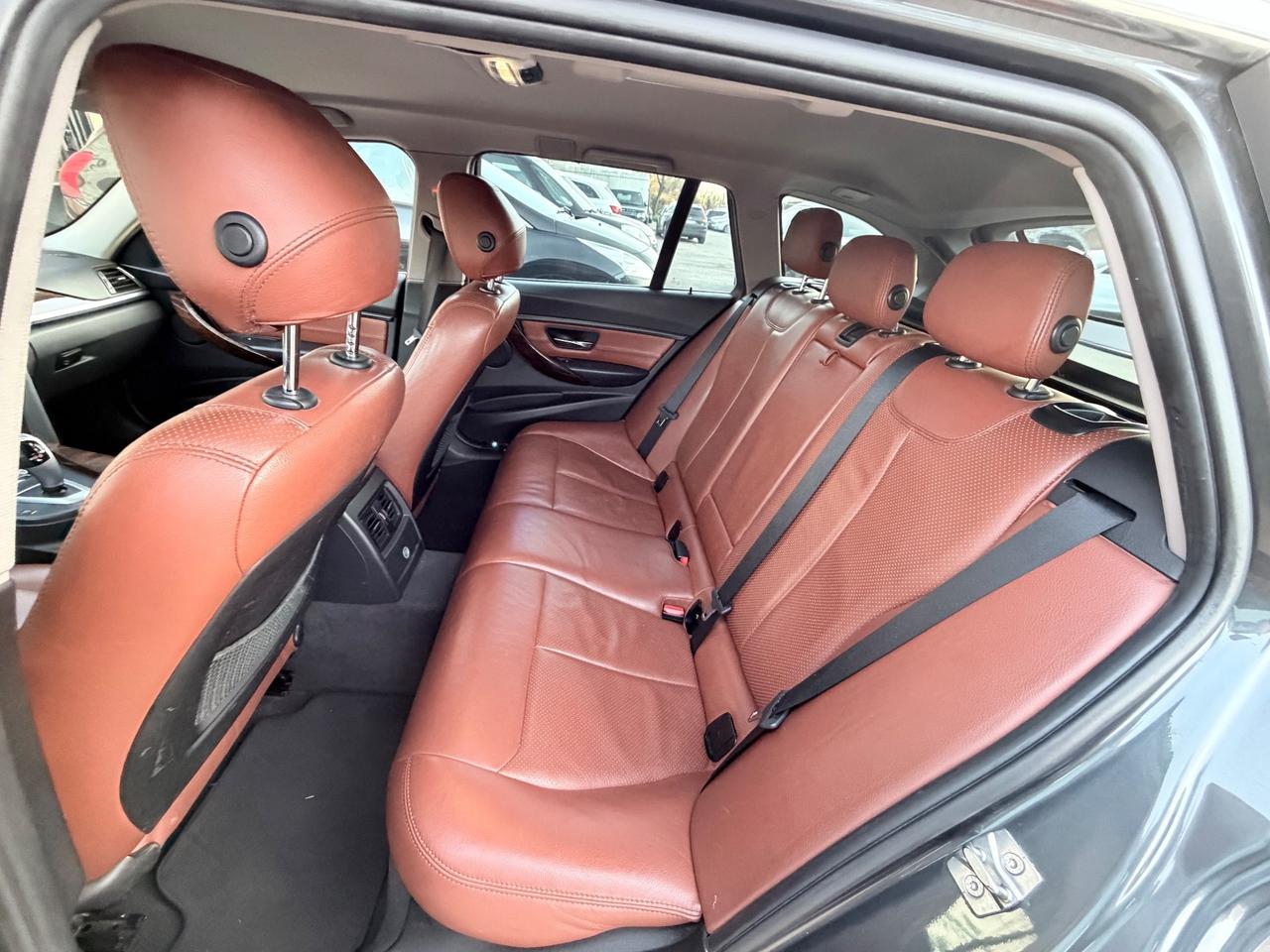 BMW 320d 184CV AUTOMATICO Touring FULL Luxury