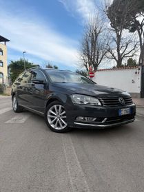 Volkswagen Passat 2.0 TDI Highline BlueM. Tech.