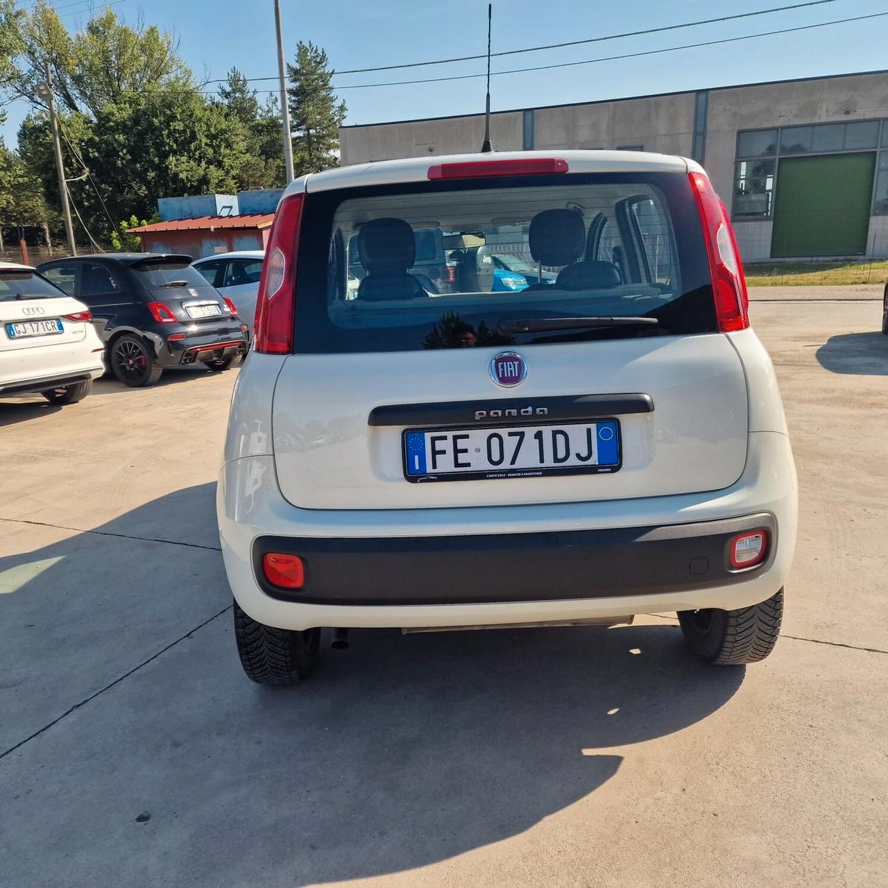 Fiat Panda 0.9 TwinAir Turbo Natural Power Lounge