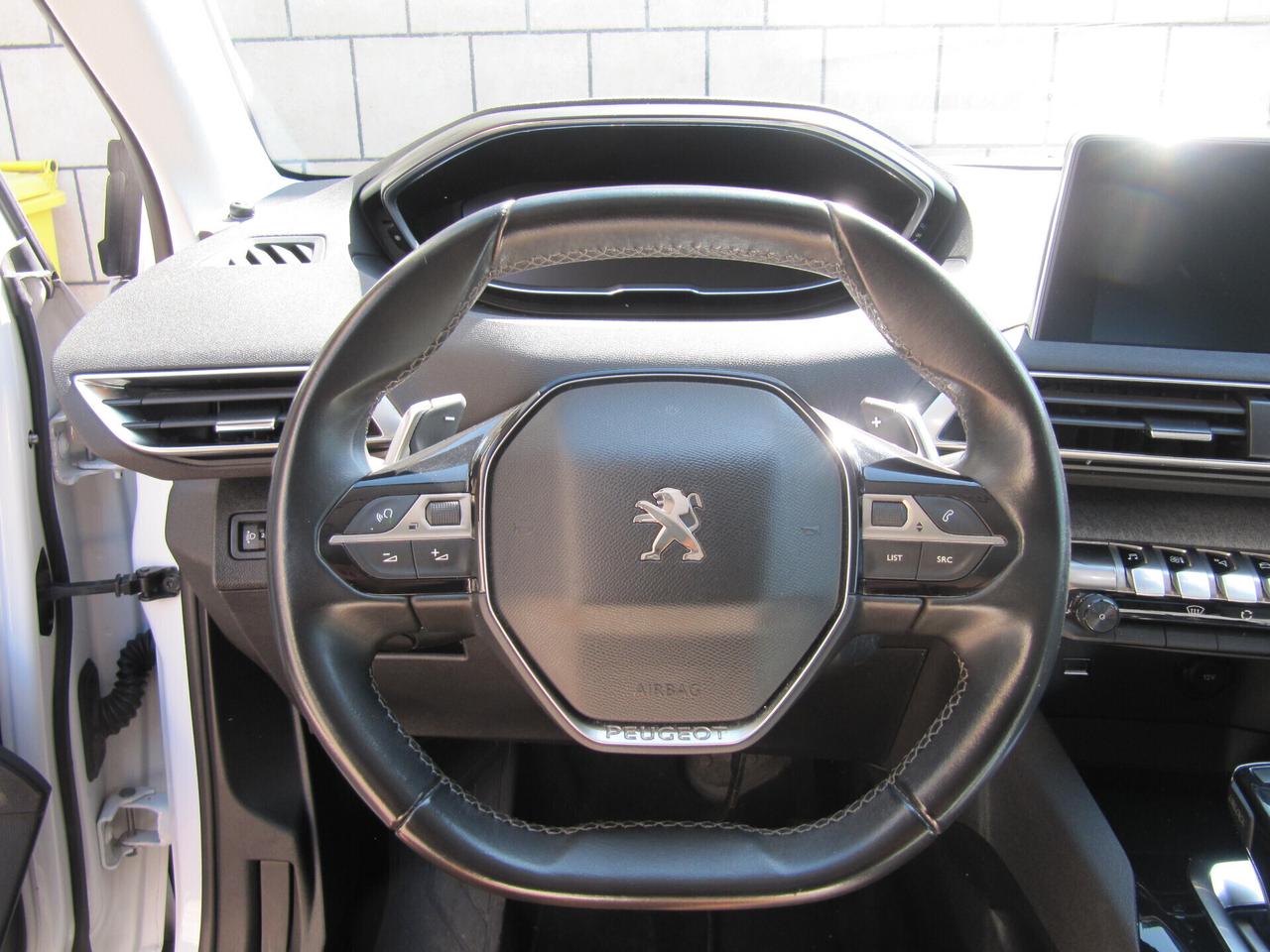 Peugeot 3008 BlueHDi 130 S&S EAT8 Allure - AUTOMATICO