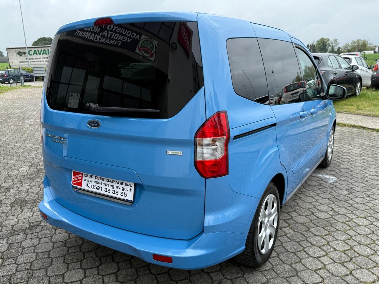 Ford Tourneo Courier 1.0 b.|NEOPATENTATI