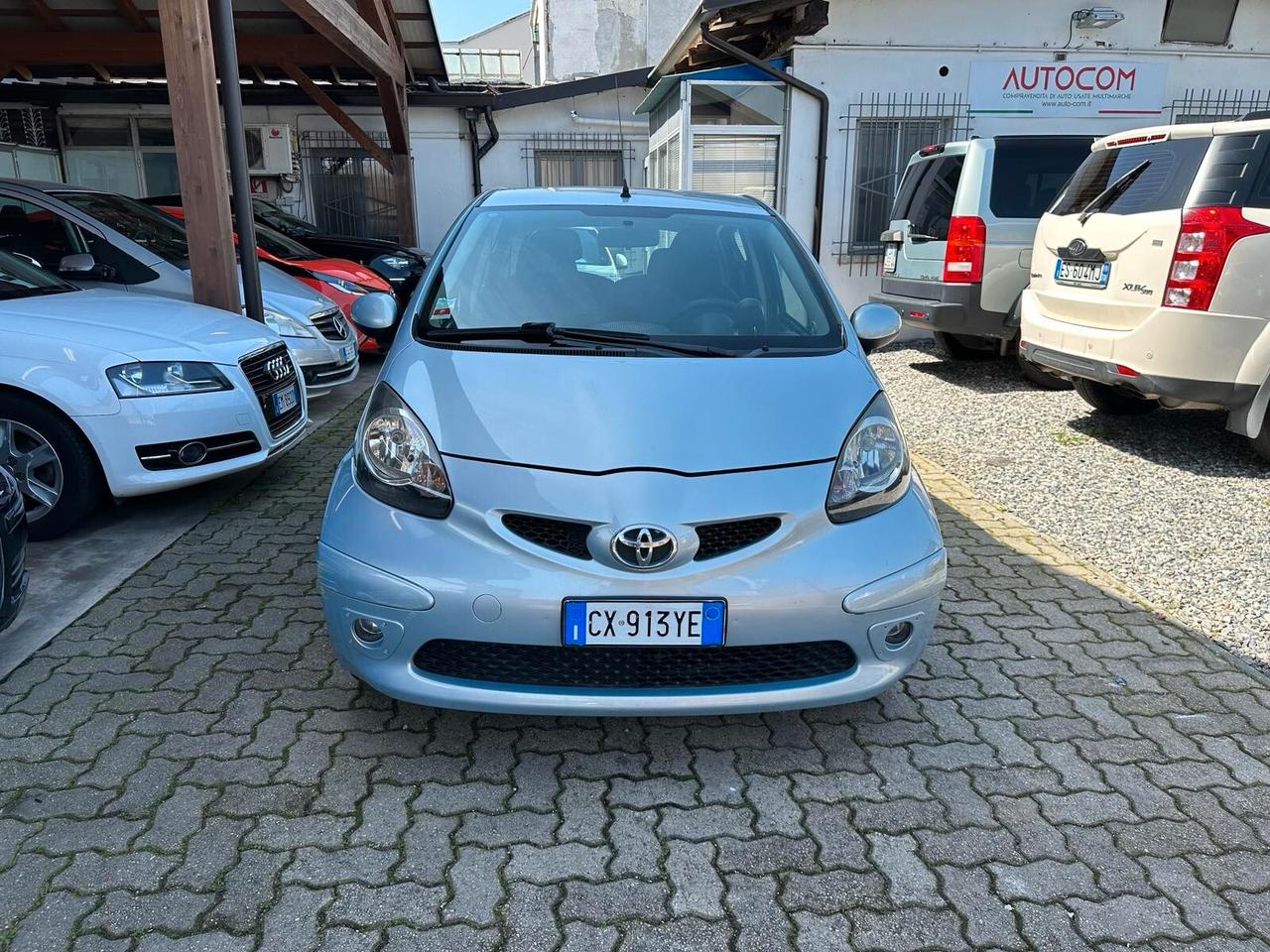 Toyota Aygo 1.0 12V VVT-i 5 porte Sol