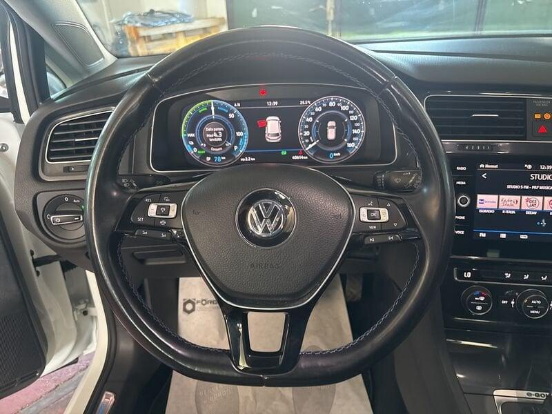 Volkswagen e-Golf e-Golf 136 CV