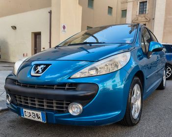 Peugeot 207 1.4 8V 75CV 5p. X Line