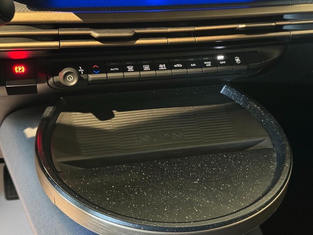 Lancia Ypsilon 1.2 mhev LX 110cv e-dct Led App conn Cam 17" Neopat