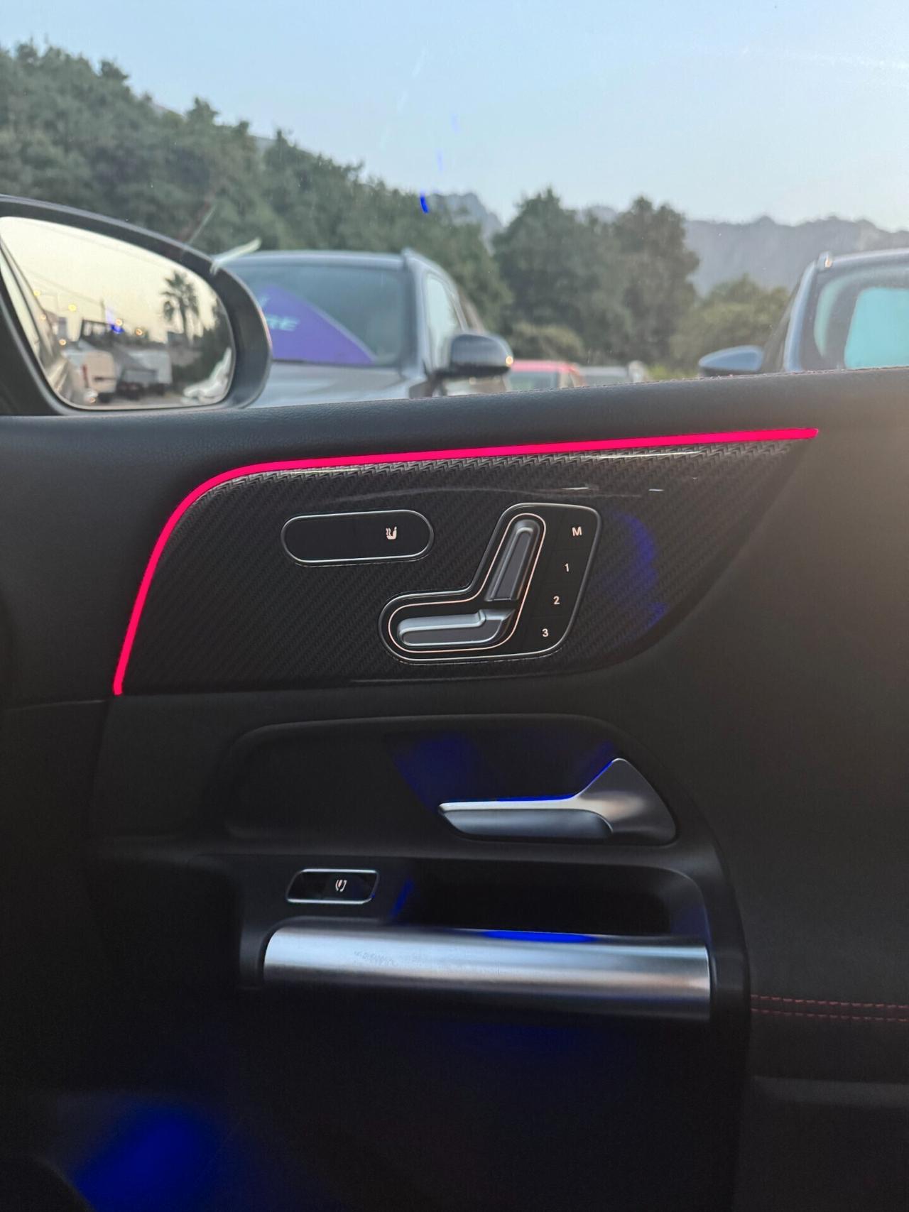 Mercedes-benz B 200d Premium Amg (extra full )
