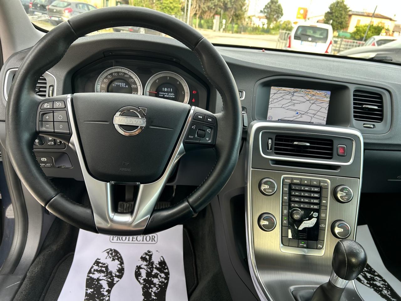 VOLVO S60 1.6 D2 115CV MOMENTUM UNICO PROPRIETARIO