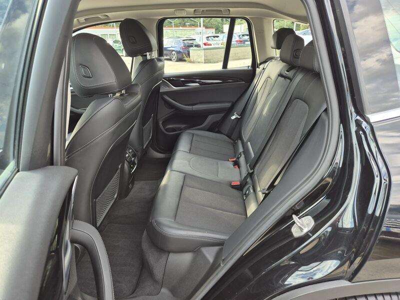 BMW X3 xdrive20d mhev 48V xLine auto