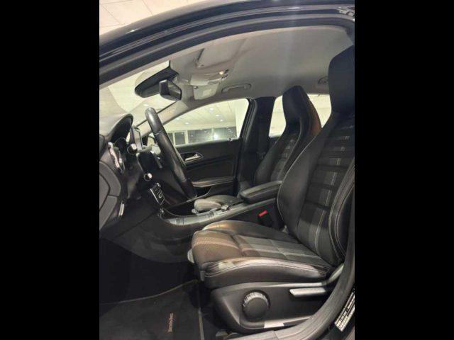 MERCEDES-BENZ G LA (X156) - LA 180 d Automatic Premium