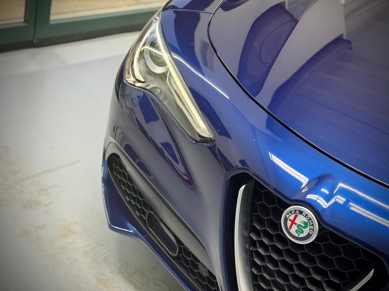 Alfa Romeo Stelvio 2.2 Turbodiesel 160 CV AT8 RWD Executive