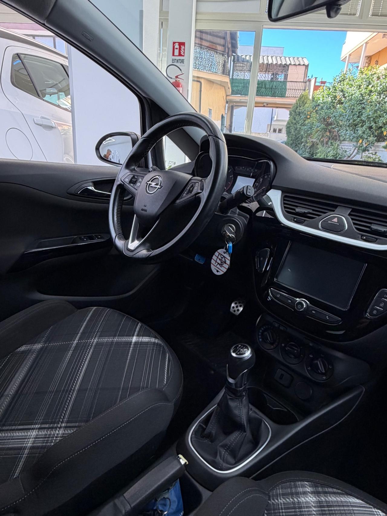 Peugeot 108 VTi 68 5 porte Active TOP!