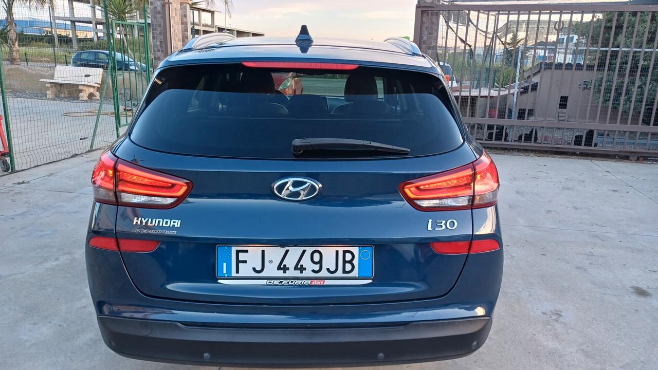 Hyundai i30 Wagon 1.6 CRDi 136CV DCT Comfort