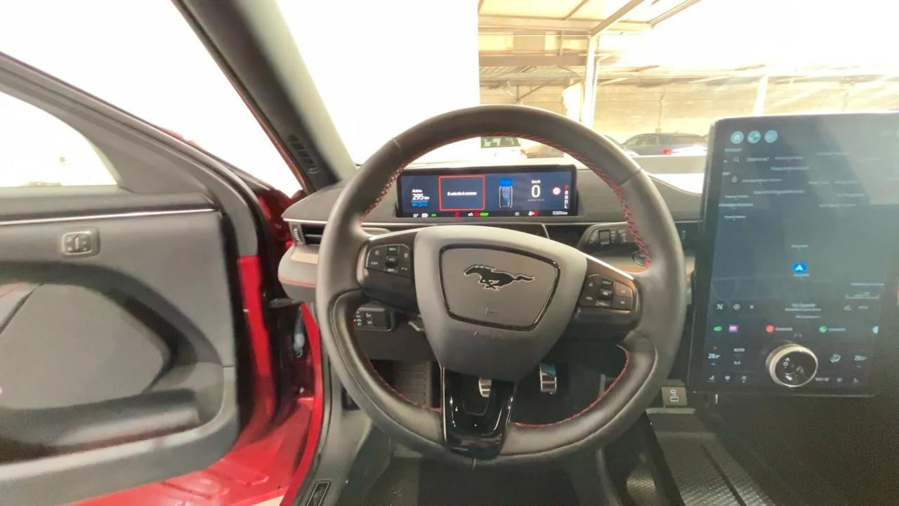 Ford Mustang Extended Range AWD CVT
