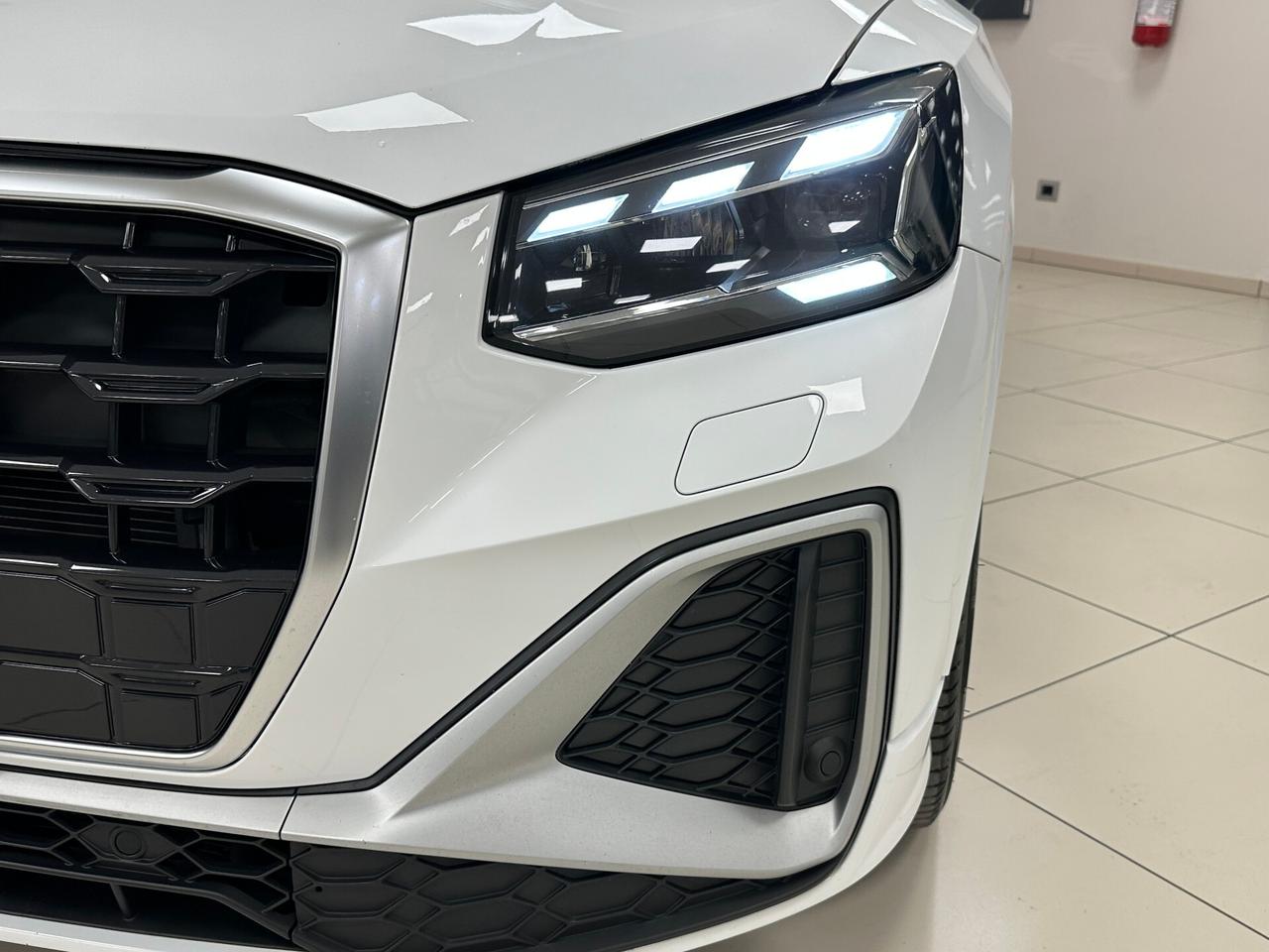 Audi Q2 35 TDI S tronic Identity Black 116 Cv 2024