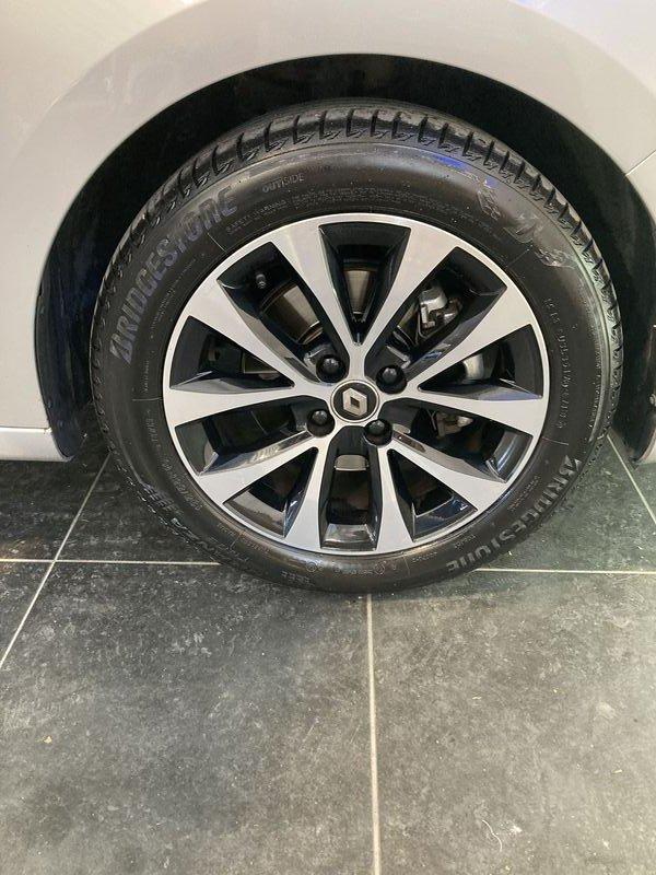 Renault Clio 1.5 DCI BLUE 85cv Intens