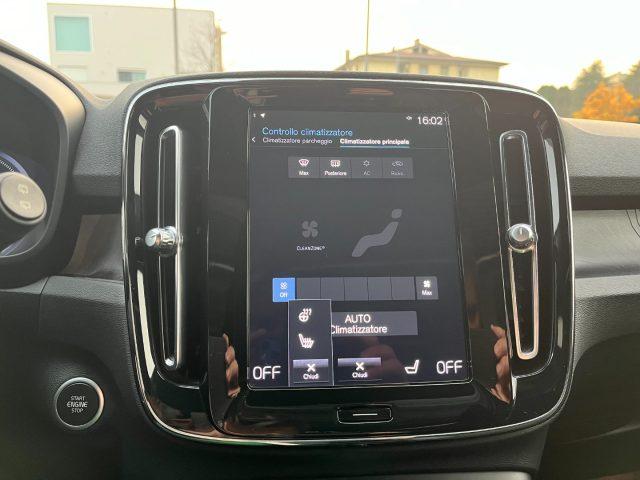 VOLVO XC40 T4 Recharge Plug-in Hybrid autom. Ultimate Dark