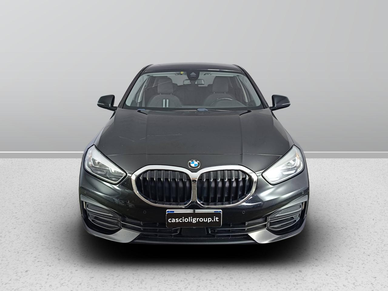 BMW Serie 1 F40 - 118i Business Advantage 140cv auto