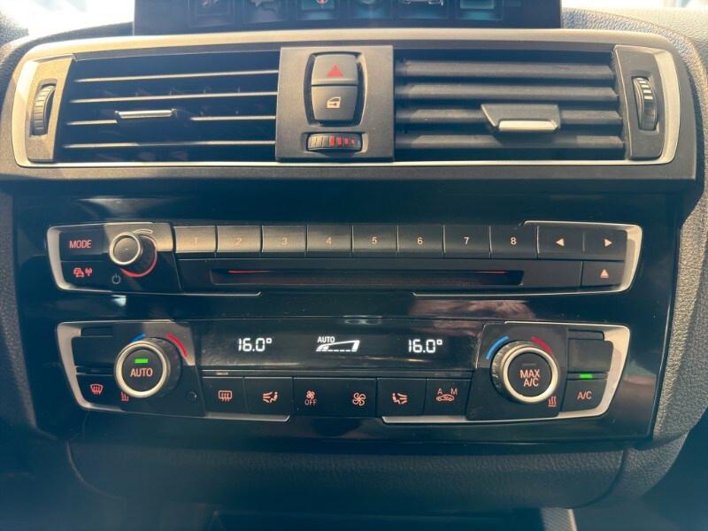 BMW Serie 1 (F20) 116d 5p. Sport