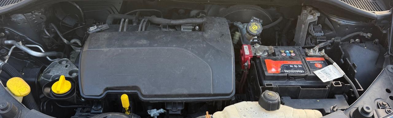 Renault Clio 1.2 Benzina 75 Cv