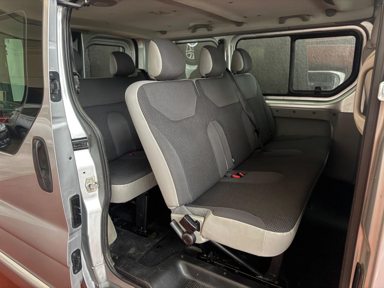 Opel Vivaro 29 2.0 CDTI 120CV PC-TN Combi 9 posti