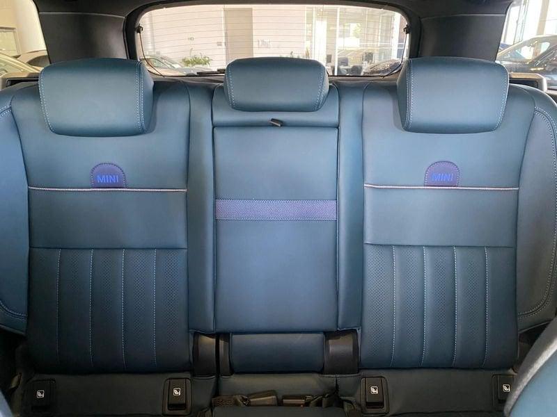 MINI Mini Countryman U25 Mini Countryman D Favoured Trim - IVA Esposta